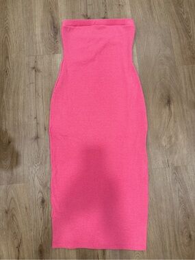 Tyche Strapless Midi Knit Dress in Hot Pink